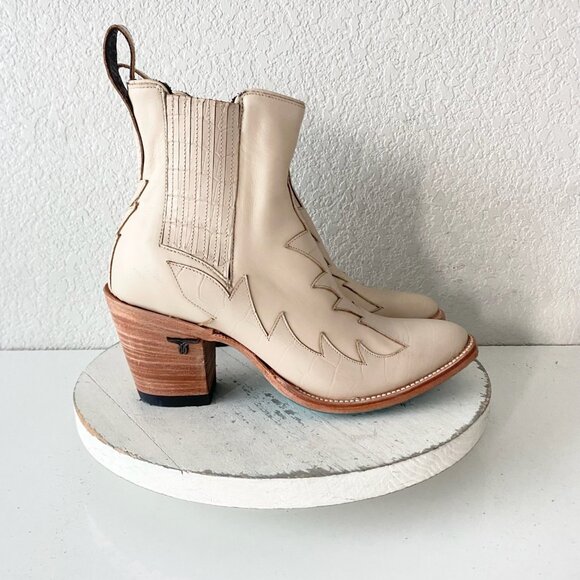 Lane CHELSEA Womens Cowboy Bootie 7.5 Western Ivory Short Cowgirl Ankle Boots - Picture 2 of 11